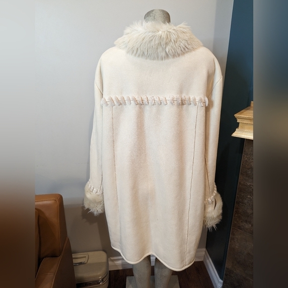 Vintage Novelti Winter White vegan Shearling & Suede Coat plus Size 3X - Picture 8 of 16